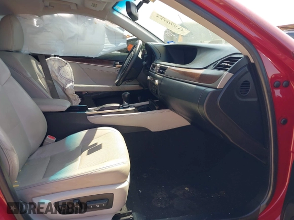 2014 Lexus GS 350 z VIN JTHBE1BL2E5043948, wystawiony jako IAAI lot #41990923 z przebiegiem Nie podano mil oraz . Historia ofert i sprzedaży dostępna na DreamBid. Obrazek 5.