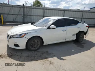 2019 Nissan Altima S z VIN 1N4BL4BV4KC221429, wystawiony jako Copart lot #67960334 z przebiegiem 101 617 mil mil oraz Szkody całkowita. Historia ofert i sprzedaży dostępna na DreamBid. Obrazek 1.