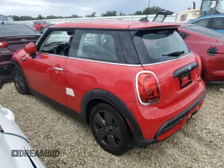 2022 MINI Hardtop Cooper S z VIN WMW53DH03N2S36563, wystawiony jako Copart lot #74345444 z przebiegiem Nie podano mil oraz Nie do naprawy • Non repairable. Historia ofert i sprzedaży dostępna na DreamBid. Obrazek 2.
