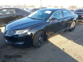 2016 Lincoln MKZ Hybrid z VIN 3LN6L2LU1GR612760, wystawiony jako IAAI lot #41752860 z przebiegiem 101 795 mil mil oraz . Historia ofert i sprzedaży dostępna na DreamBid. Obrazek 2.