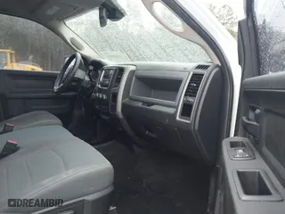 2018 Ram 2500 Tradesman with VIN 3C6UR5CL6JG148264, listed as a IAAI auction lot 41839450 with 107,852 mi miles. Bid and sale history available at carsss.com. Image 5.