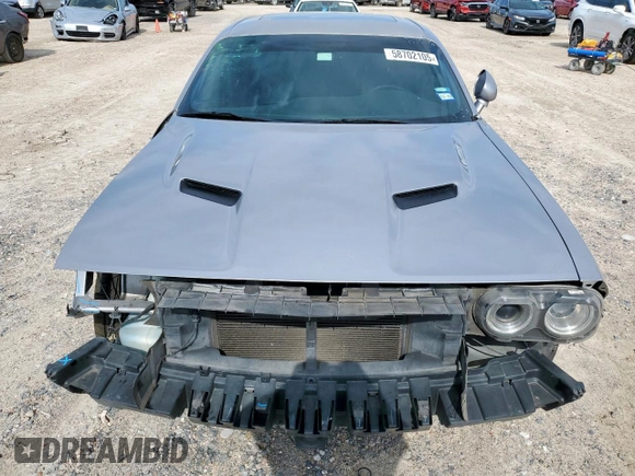 2016 Dodge Challenger SXT z VIN 2C3CDZAG1GH137976, wystawiony jako Copart lot #58702105 z przebiegiem 244 470 mil mil oraz Szkoda całkowita • Salvage title. Historia ofert i sprzedaży dostępna na DreamBid. Obrazek 5.