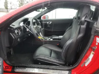 2016 Mercedes-Benz SLK-Class SLK 350 with VIN WDDPK5HA8GF117387, listed as a Copart auction lot 43185024 with 18,077 mi miles. Bid and sale history available at carsss.com. Image 7.