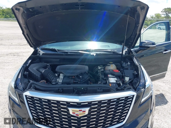 2020 Cadillac XT5 Premium Luxury AWD with VIN 1GYKNDRS9LZ152374, listed as a IAAI auction lot 42485326 with 43,828 mi miles and . Bid and sale history available at DreamBid. Image 10.