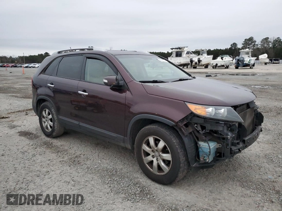 2013 Kia Sorento LX with VIN 5XYKT4A20DG314559, listed as a Copart auction lot 85943334 with 166,771 mi miles and Salvage title. Bid and sale history available at DreamBid. Image 4.