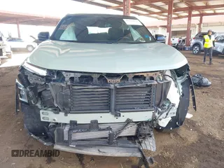 2025 Chevrolet Equinox FWD LT with VIN 3GNAXHEG8SL124888, listed as a IAAI auction lot 42392870 with 6,733 mi miles and . Bid and sale history available at DreamBid. Image 6.