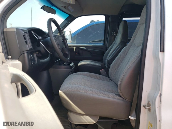 2007 Chevrolet Express Passenger with VIN 1GAHG39U371146850, listed as a Copart auction lot 60871514 with 95,533 mi miles and Salvage Title. Bid and sale history available at carsss.com. Image 7.
