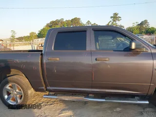 2015 Ram 1500 Express z VIN 1C6RR6KT8FS542426, wystawiony jako IAAI lot #42023923 z przebiegiem 135 580 mil mil oraz . Historia ofert i sprzedaży dostępna na DreamBid. Obrazek 13.