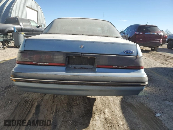1988 Ford Thunderbird with VIN 1FABP6041JH149312, listed as a Copart auction lot 83767944 with 109,397 mi miles and Clean Title. Bid and sale history available at carsss.com. Image 6.