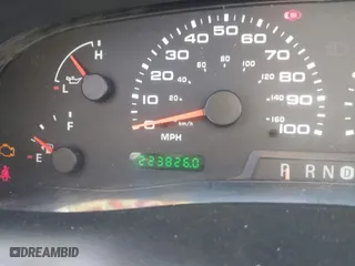 2004 Ford Super Duty F-250 XL with VIN 1FTNW21S64EB78472, listed as a IAAI auction lot 41425254 with 223,826 mi miles. Bid and sale history available at carsss.com. Image 7.