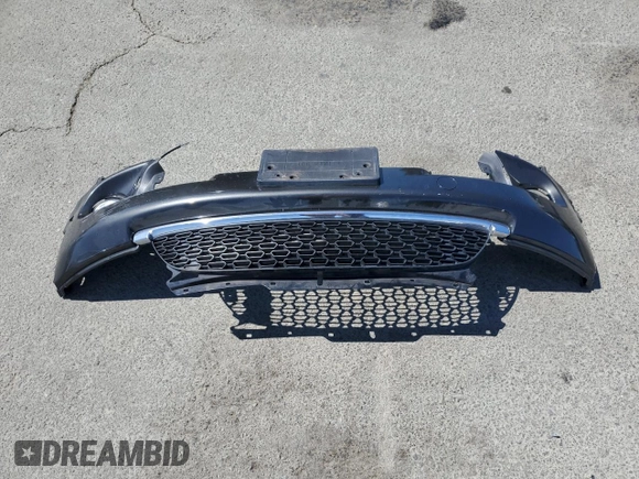 2012 MINI Hardtop S with VIN WMWSV3C57CTY16657, listed as a Copart auction lot 62812445 with 122,796 mi miles and Salvage title. Bid and sale history available at DreamBid. Image 12.