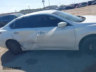 2013 Nissan Altima 2.5 SL with VIN 1N4AL3AP4DC116143, listed as a IAAI auction lot 41645370 with 183,804 mi miles. Bid and sale history available at carsss.com. Image 13.