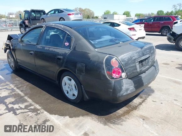 2003 Nissan Altima S with VIN 1N4AL11D03C129562, listed as a IAAI auction lot 41911150 with 205,862 mi miles. Bid and sale history available at carsss.com. Image 3.