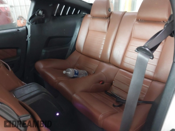 2011 Ford Mustang V6 with VIN 1ZVBP8AM1B5147273, listed as a IAAI auction lot 40283515 with 267,423 mi miles and . Bid and sale history available at DreamBid. Image 8.