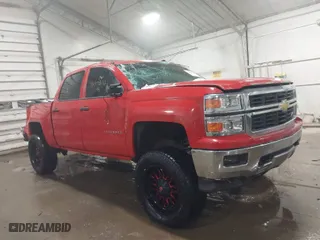 2014 Chevrolet Silverado 1500 LT with VIN 3GCUKREC2EG305134, listed as a IAAI auction lot 41498112 with NaN miles. Bid and sale history available at carsss.com. Image 1.