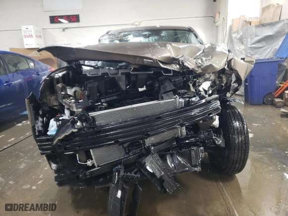 2025 Nissan Kicks S with VIN 3N8AP6BB9SL328741, listed as a Copart auction lot 41996875 with 320 mi miles and Salvage Title. Bid and sale history available at carsss.com. Image 5.