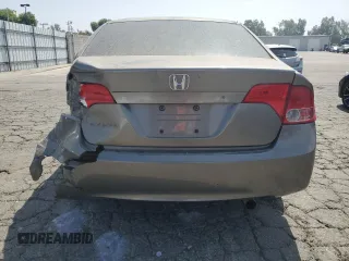 2008 Honda Civic LX z VIN 2HGFA16508H308536, wystawiony jako Copart lot #59589985 z przebiegiem 172 884 mil mil oraz Czysty tytuł • Clean title. Historia ofert i sprzedaży dostępna na DreamBid. Obrazek 6.