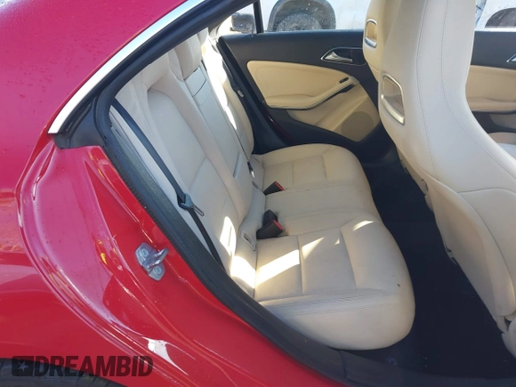 2019 Mercedes-Benz CLA 250 with VIN WDDSJ4GB2KN765758, listed as a IAAI auction lot 41224233 with 31,498 mi miles and . Bid and sale history available at DreamBid. Image 8.