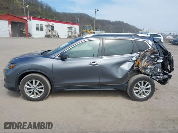 2018 Nissan Rogue SV z VIN KNMAT2MV7JP557753, wystawiony jako IAAI lot #41999721 z przebiegiem 45 130 mil mil oraz . Historia ofert i sprzedaży dostępna na DreamBid. Obrazek 15.