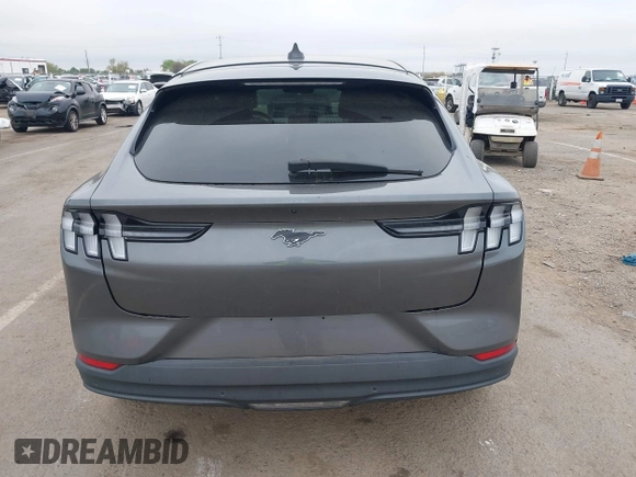 2021 Ford Mustang Mach-E Select z VIN 3FMTK1RM8MMA18120, wystawiony jako IAAI lot #42077686 z przebiegiem 71 626 mil mil oraz . Historia ofert i sprzedaży dostępna na DreamBid. Obrazek 16.