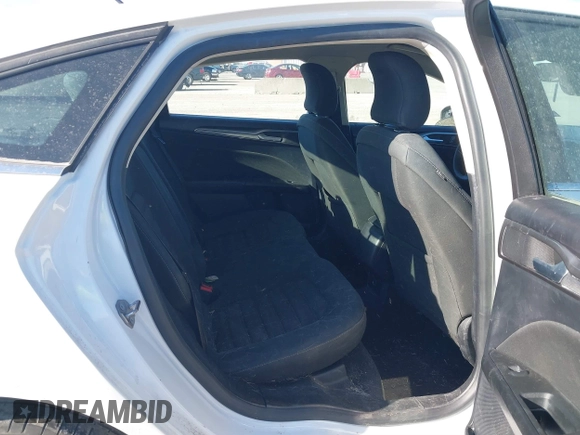 2018 Ford Fusion SE with VIN 3FA6P0H71JR262575, listed as a IAAI auction lot 41408259 with 96,624 mi miles and . Bid and sale history available at DreamBid. Image 8.