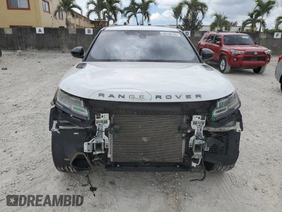 2019 Land Rover Range Rover Velar R-Dynamic SE with VIN SALYL2EX2KA203389, listed as a Copart auction lot 55198705 with 60,235 mi miles and Non repairable. Bid and sale history available at DreamBid. Image 5.