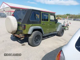 2010 Jeep Wrangler Unlimited Sport с VIN 1J4BA3H10AL202092, выставлен на аукционе IAAI как лот 42246026 с пробегом 138 309 миль миль и . История ставок и продаж доступна на DreamBid. Изображение 4.