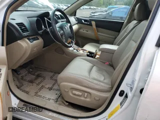2008 Toyota Highlander Limited z VIN JTEEW44A882024685, wystawiony jako Copart lot #52004945 z przebiegiem 201 679 mil mil oraz Szkoda całkowita • Salvage title. Historia ofert i sprzedaży dostępna na DreamBid. Obrazek 7.