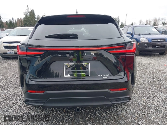2023 Lexus NX 350h Premium z VIN 2T2GKCEZ7PC013700, wystawiony jako IAAI lot #41765156 z przebiegiem 22 423 mil mil oraz . Historia ofert i sprzedaży dostępna na DreamBid. Obrazek 16.