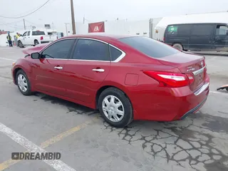 2016 Nissan Altima S with VIN 1N4AL3AP0GN379075, listed as a IAAI auction lot 41874862 with 80,246 mi miles and . Bid and sale history available at carsss.com. Image 3.