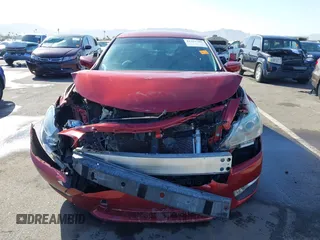 2015 Nissan Altima SV z VIN 1N4AL3AP6FC449852, wystawiony jako IAAI lot #41557705 z przebiegiem 119 929 mil mil oraz . Historia ofert i sprzedaży dostępna na DreamBid. Obrazek 6.