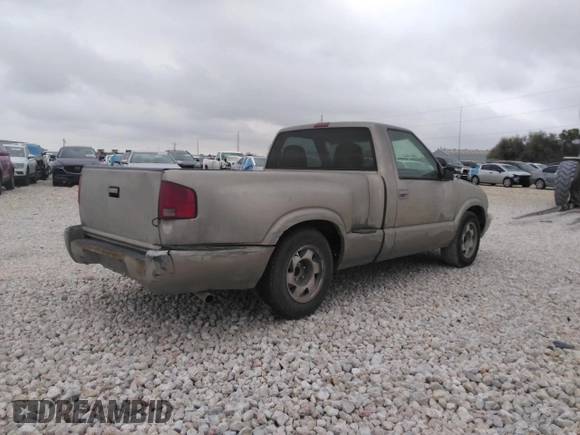 1999 GMC Sonoma with VIN 1GTCS1445X8532690, listed as a Copart auction lot 49197265 with Not Provided miles and Salvage Title. Bid and sale history available at DreamBid. Image 3.