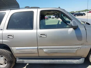 2003 GMC Yukon SLT z VIN 1GKEC13T73R169865, wystawiony jako IAAI lot #42238716 z przebiegiem Nie podano mil oraz . Historia ofert i sprzedaży dostępna na DreamBid. Obrazek 13.
