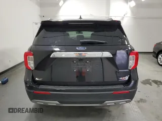 2024 Ford Explorer XLT with VIN 1FMSK8DH0RGA30729, listed as a Copart auction lot 49644855 with 31,806 mi miles and Salvage Title. Bid and sale history available at carsss.com. Image 6.