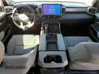 2022 Toyota Tundra Limited с VIN 5TFJA5DB4NX043068, выставлен на аукционе Copart как лот 49966605 с пробегом 32 628 миль миль и Списание • Salvage title. История ставок и продаж доступна на DreamBid. Изображение 8.