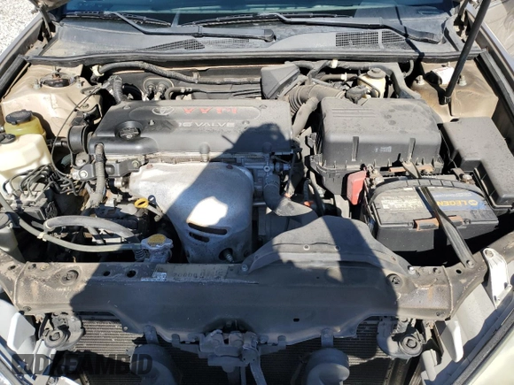 2006 Toyota Camry STD z VIN 4T1BE30K46U108275, wystawiony jako Copart lot #59905115 z przebiegiem 157 072 mil mil oraz Szkoda całkowita • Salvage title. Historia ofert i sprzedaży dostępna na DreamBid. Obrazek 11.