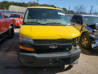 2021 Chevrolet Express Cargo with VIN 1GCWGAFP5M1167034, listed as a Copart auction lot 42161135 with 180,713 mi miles and Clean title. Bid and sale history available at DreamBid. Image 5.