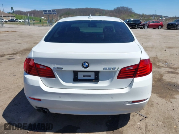 2015 BMW 5 Series 528i xDrive with VIN WBA5A7C54FG143565, listed as a IAAI auction lot 41948957 with 107,255 mi miles and . Bid and sale history available at carsss.com. Image 16.