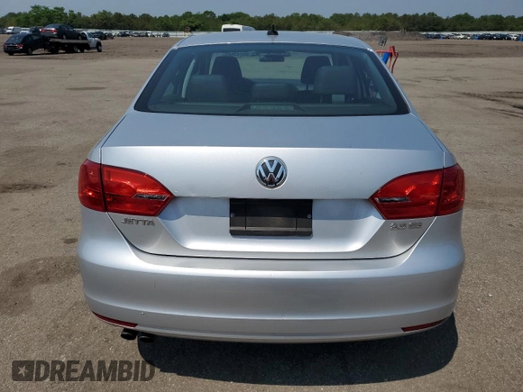 2013 Volkswagen Jetta SE with VIN 3VWDP7AJ6DM444111, listed as a Copart auction lot 60243665 with 47,005 mi miles and Salvage title. Bid and sale history available at DreamBid. Image 6.