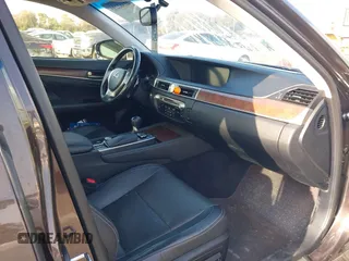 2013 Lexus GS 350 z VIN JTHBE1BL6D5001412, wystawiony jako IAAI lot #42382233 z przebiegiem 107 633 mil mil oraz . Historia ofert i sprzedaży dostępna na DreamBid. Obrazek 5.