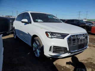 2023 Audi Q7 Premium with VIN WA1AXBF78PD015066, listed as a Copart auction lot 44207735 with 6,432 mi miles and Salvage title. Bid and sale history available at DreamBid. Image 4.
