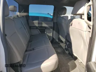 2018 Ford F-350 XL с VIN 1FT8W3BT7JEB64795, выставлен на аукционе Copart как лот 85043604 с пробегом Не указан миль и Списание • Salvage title. История ставок и продаж доступна на DreamBid. Изображение 10.