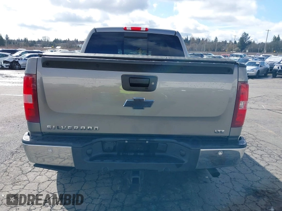 2007 Chevrolet Silverado 1500 LTZ with VIN 3GCEK13Y97G546454, listed as a IAAI auction lot 41819070 with 161,498 mi miles and . Bid and sale history available at DreamBid. Image 17.