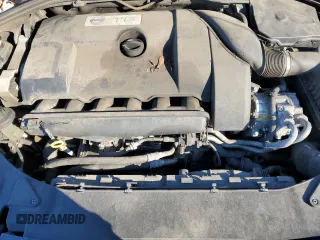 2012 Volvo S60 T6 z VIN YV1902FH0C2106726, wystawiony jako Copart lot #42192975 z przebiegiem 131 418 mil mil oraz Szkoda całkowita • Salvage title. Historia ofert i sprzedaży dostępna na DreamBid. Obrazek 11.