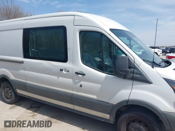 2015 Ford Transit Cargo with VIN 1FTNE2CMXFKA06516, listed as a IAAI auction lot 41650498 with 281,654 mi miles and . Bid and sale history available at carsss.com. Image 13.