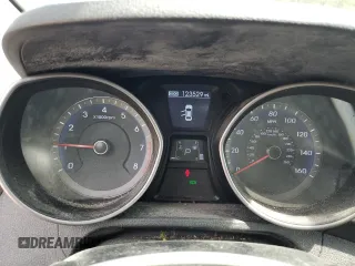 2017 Hyundai Elantra with VIN KMHD35LH6HU352670, listed as a Copart auction lot 59331955 with 123,529 mi miles and Salvage title. Bid and sale history available at DreamBid. Image 9.