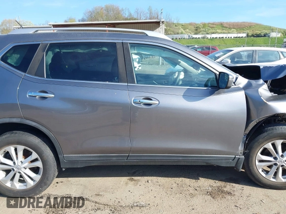 2016 Nissan Rogue SV with VIN KNMAT2MV3GP680555, listed as a IAAI auction lot 42032745 with 164,986 mi miles. Bid and sale history available at carsss.com. Image 14.