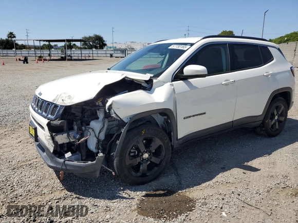 2020 Jeep Compass Latitude z VIN 3C4NJCBB2LT162755, wystawiony jako Copart lot #57730165 z przebiegiem 51 153 mil mil oraz Szkoda całkowita • Salvage title. Historia ofert i sprzedaży dostępna na DreamBid. Obrazek 1.