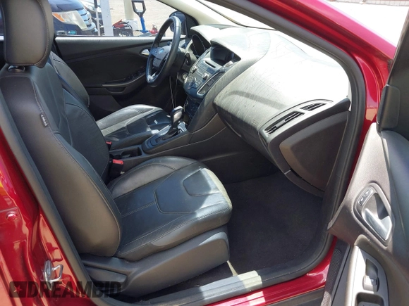 2015 Ford Focus SE с VIN 1FADP3F27FL210700, выставлен на аукционе IAAI как лот 42246233 с пробегом 149 392 миль миль и . История ставок и продаж доступна на DreamBid. Изображение 5.