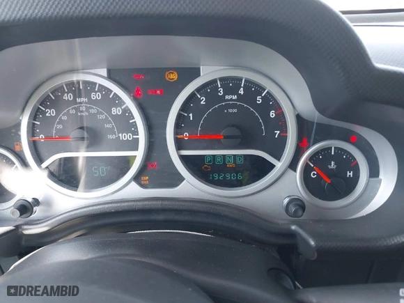 2010 Jeep Wrangler Unlimited Sport with VIN 1J4HA3H1XAL231030, listed as a IAAI auction lot 41799182 with 192,906 mi miles. Bid and sale history available at carsss.com. Image 7.
